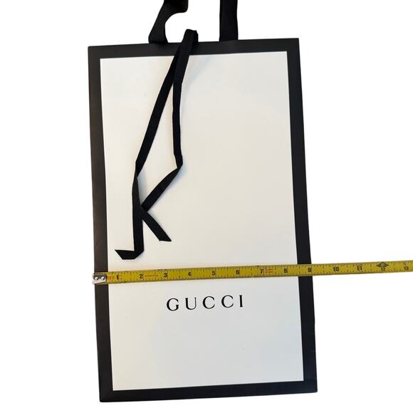 Lot of 3 Gucci Shopping Bags – Large & Medium Sizes with Ribbon Handles - Picture 7 of 8
